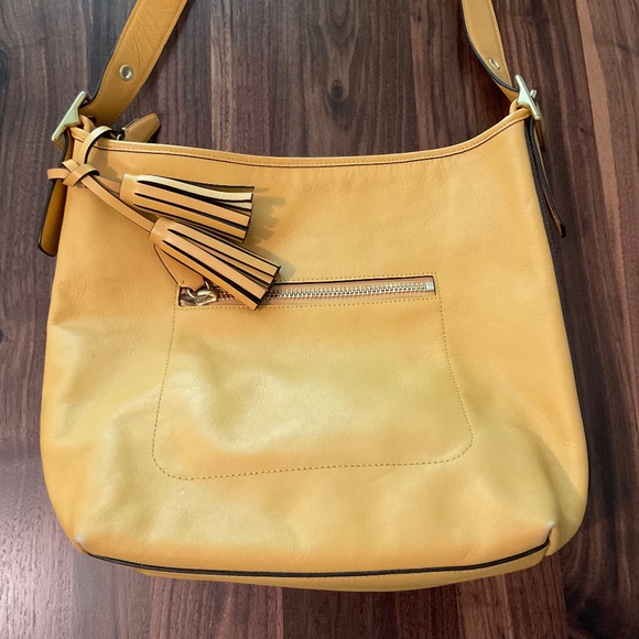 Coach Bucket Bag Pebbled Leather - Picture 8 of 8